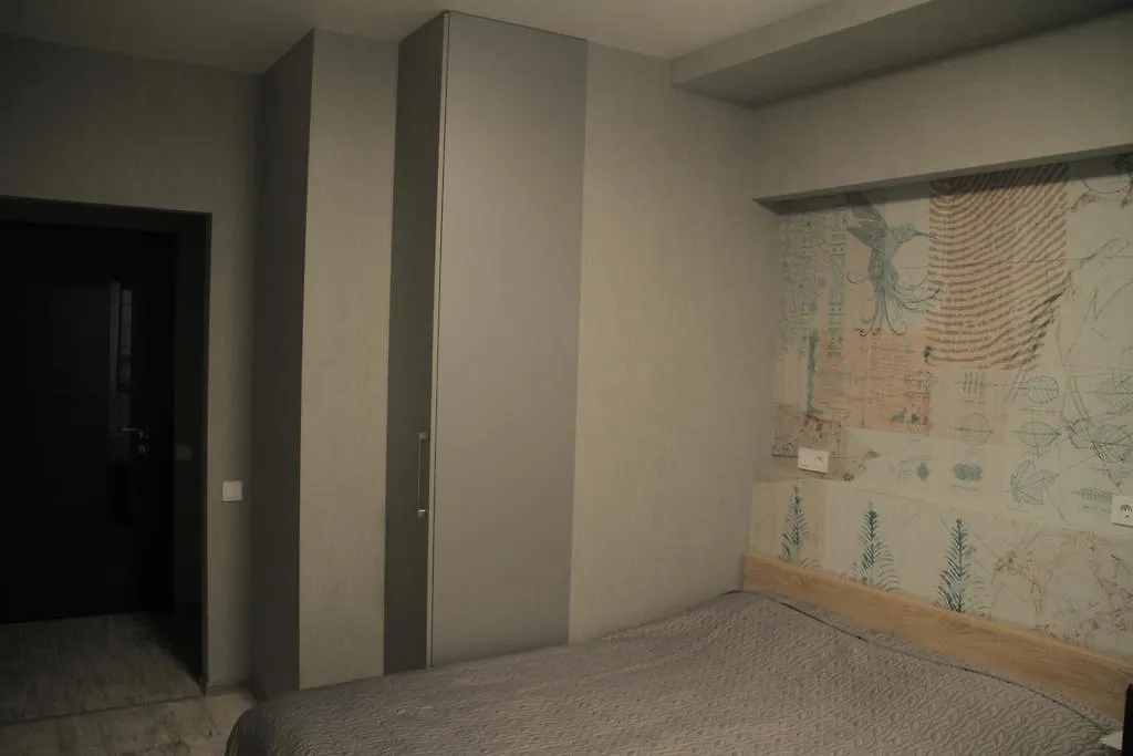 Solo Apartment Ahmatovoy Kyiv Ukraine