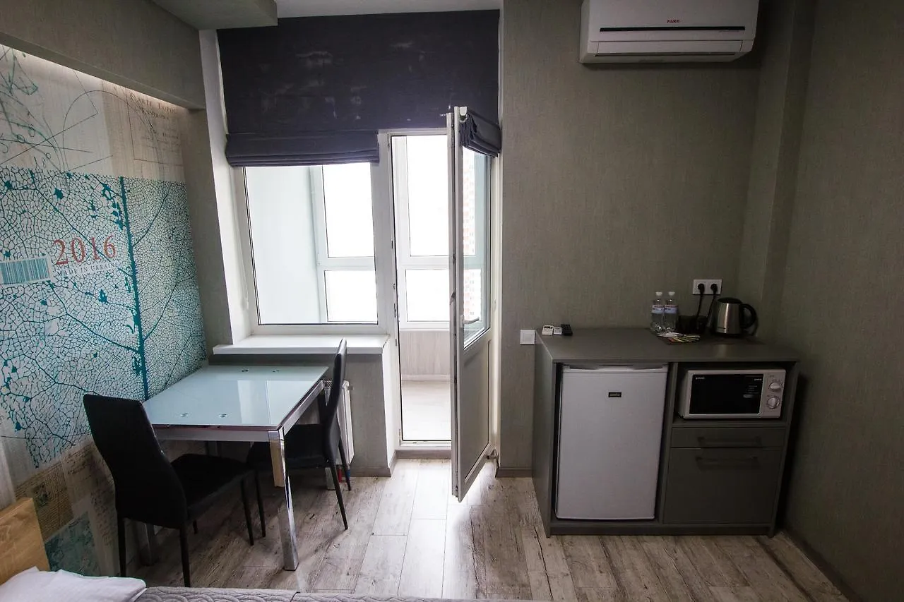 Solo Apartment Ahmatovoy Kyiv