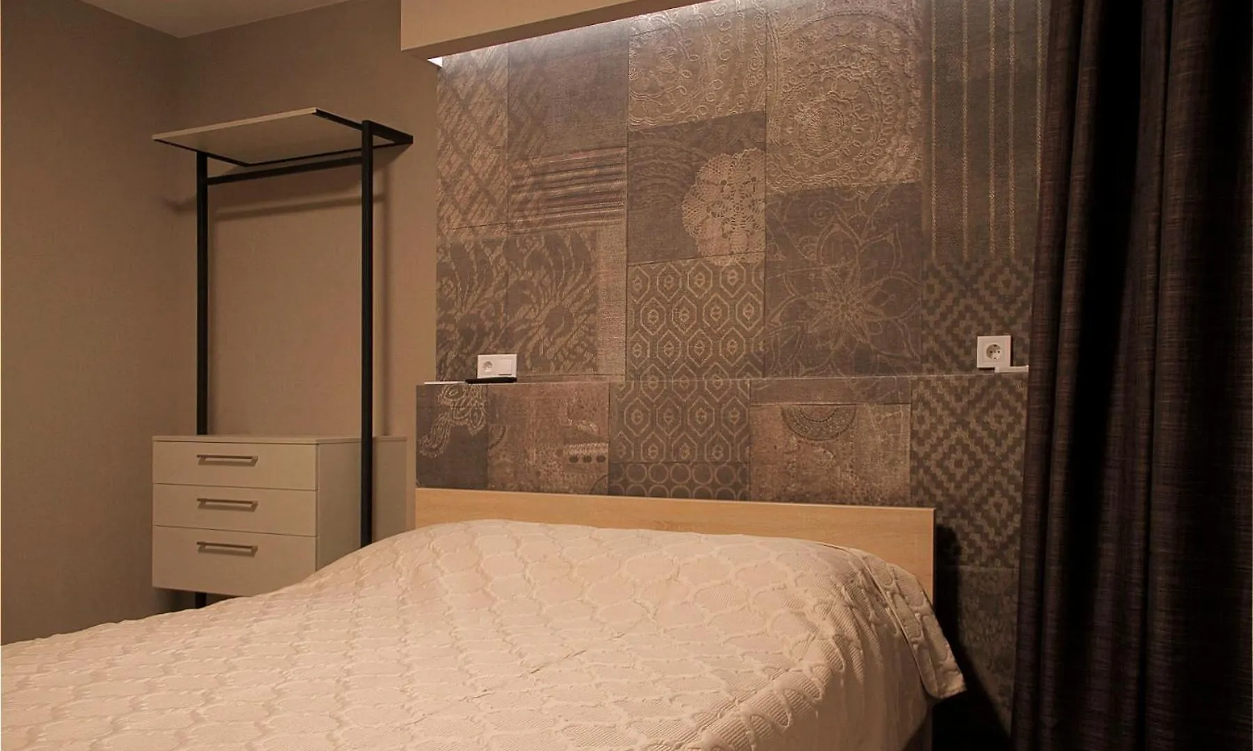 Solo Apartment Ahmatovoy Kiev