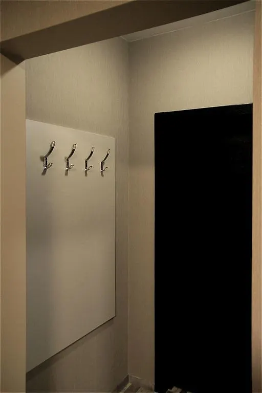 Solo Apartment Ahmatovoy Kiev